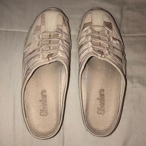 Slip-on Skechers